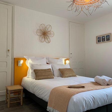 Logis St Joseph Angers Exterior foto